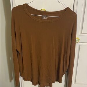 Time and Tru Women's Brown Long Sleeve Top